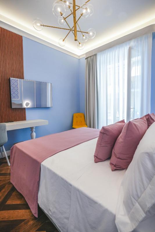 Cafè Latino Suites - image 26