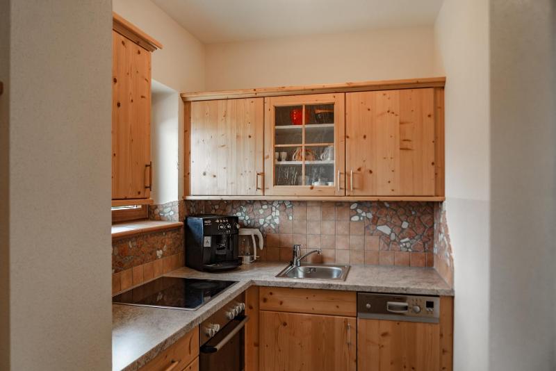 One-Bedroom Apartment with Balcony image 4