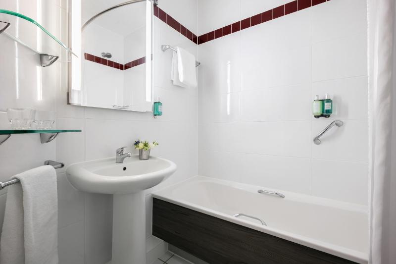 Superior Double or Twin Room image 2