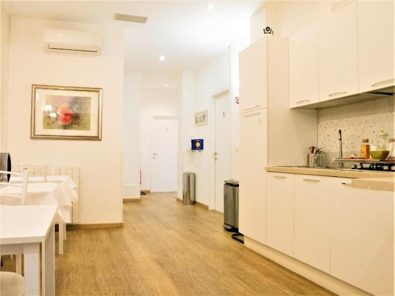 Double Room with Private Bathroom image 3