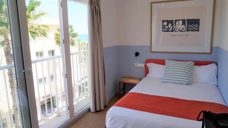 Standard Single Room image 1