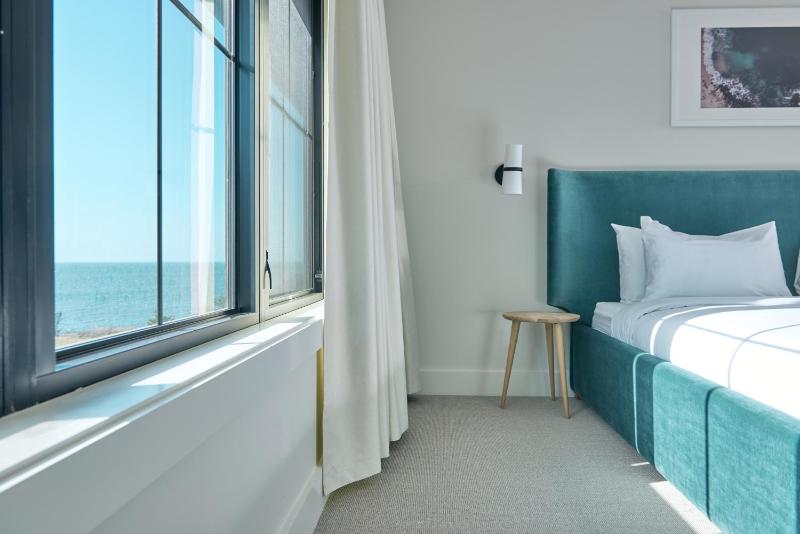 Studio with Sea View image 1