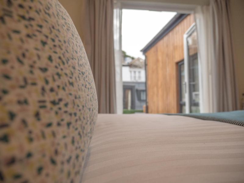 Double Room with Terrace image 3