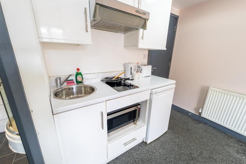 24 Dale Road Studios - image 15