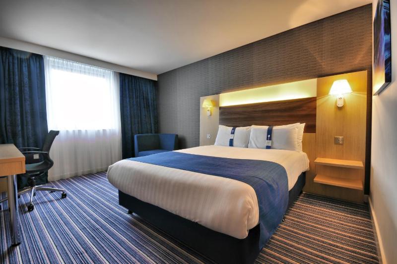 Standard Double Room with Free Hot Breakfast image 2