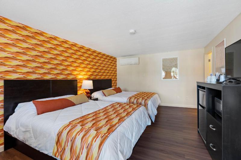 Standard Double Room image 1