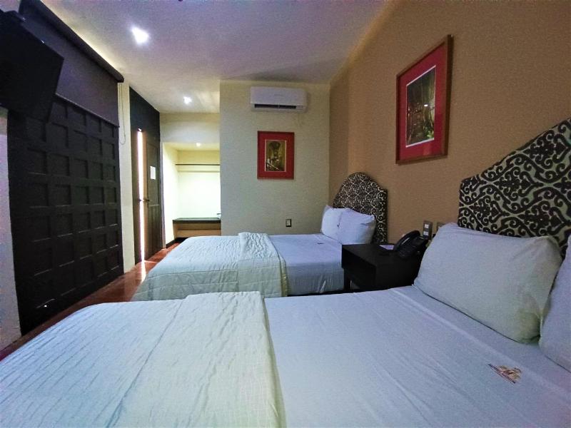 Hotel Merida - image 7