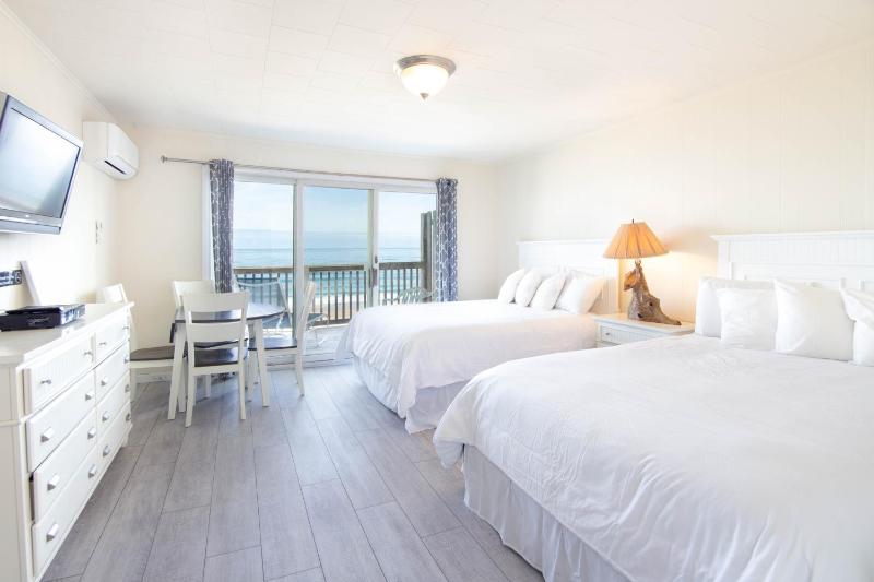 Studio with Ocean View image 2