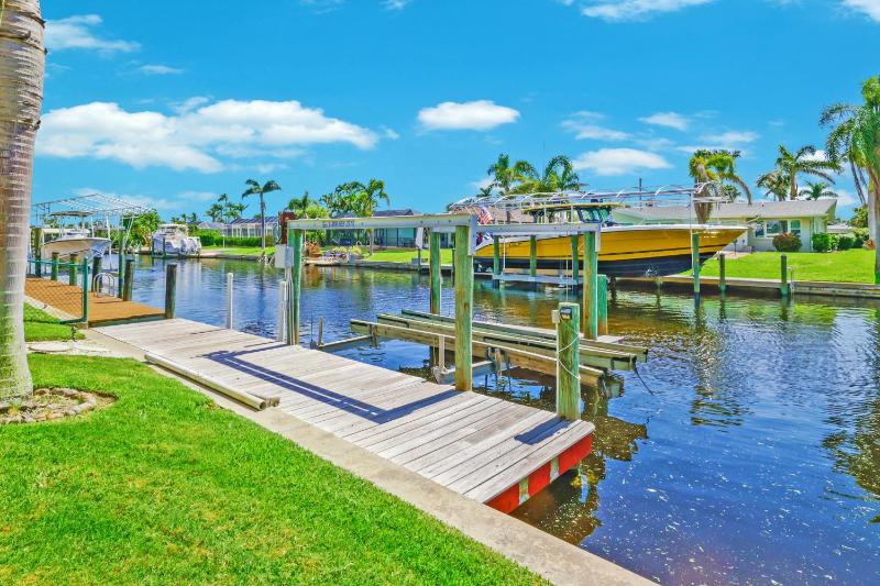 Quiet and relaxing waterfront paradise with direct access to the Gulf of Mexico Villa Just for Sun - image 9