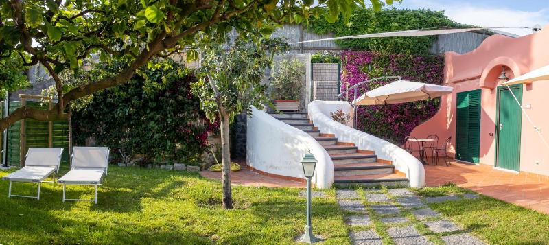 Villa Conchiglia blu con piscina - image 50