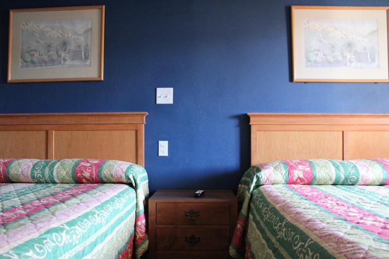 Queen Room with Two Queen Beds image 1