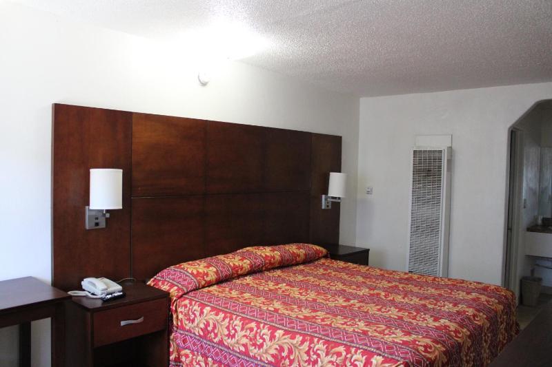 King Room image 2