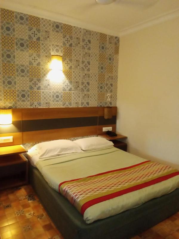 Sea Breeze Inn Calangute Goa - image 14