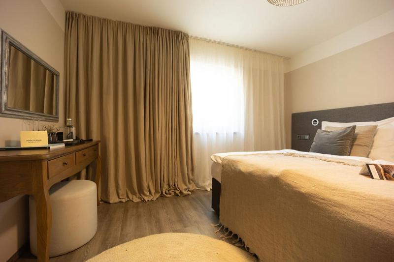 Comfort Double or Twin Room image 3
