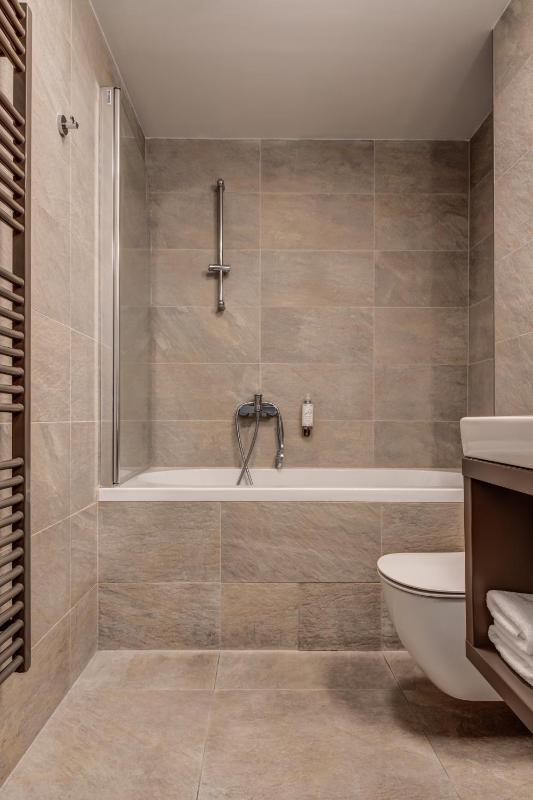 Superior Double or Twin Room with Terrace image 3