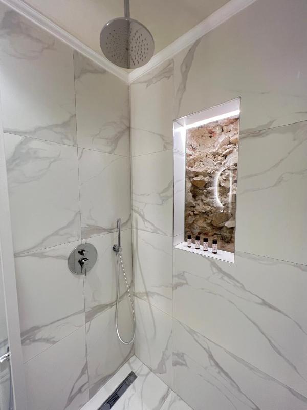 Elpis Guest House - image 10