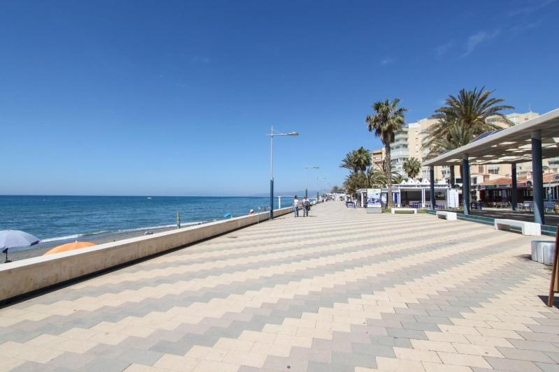 Apartamento América en Torrox Costa - image 8