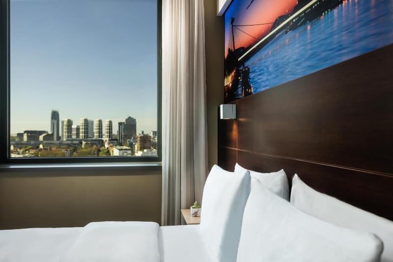 King Room with Castle View image 1