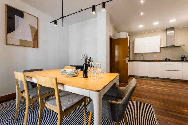 SOUL SUITE by Sweet Home SS Rentals PARKING INCL - image 9
