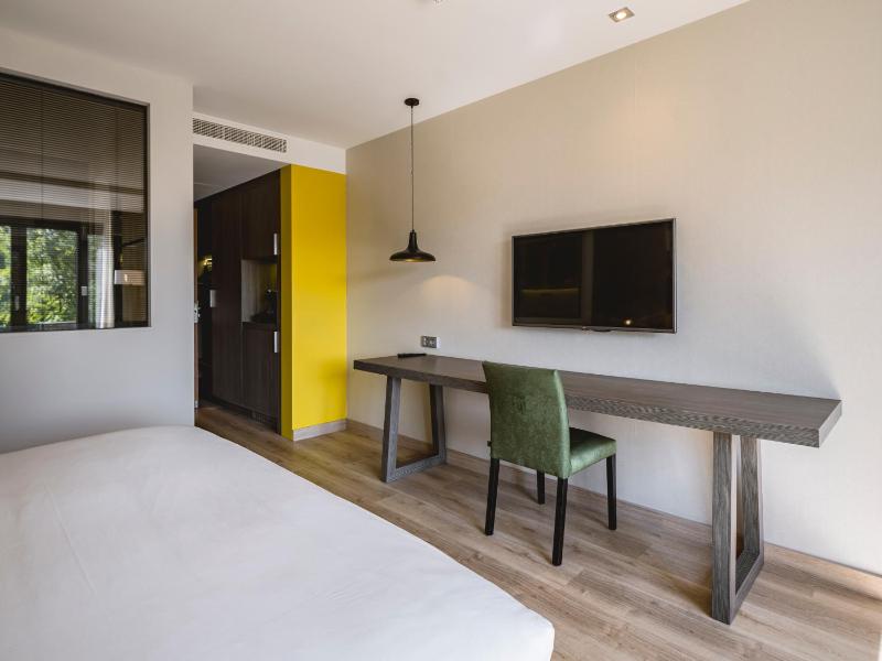 Comfort King Room image 4