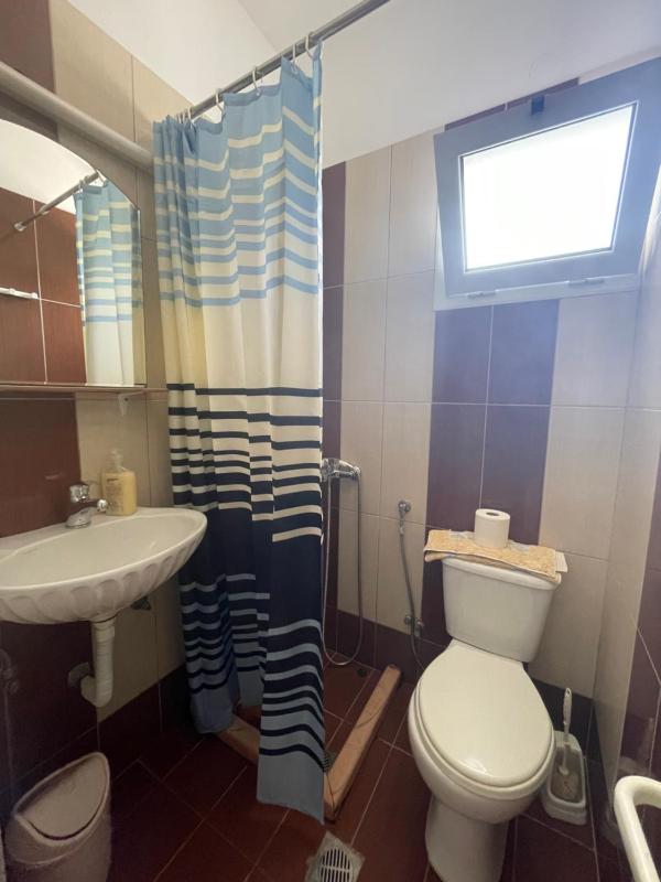 Budget Double Room image 4