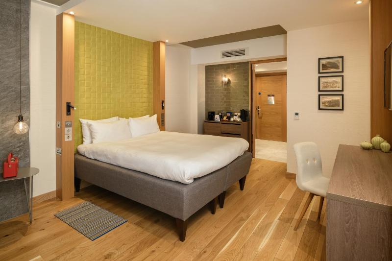 Double Room - ROOMY  image 1