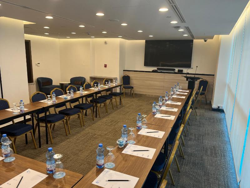 C - Hotel and Suites Doha - image 3