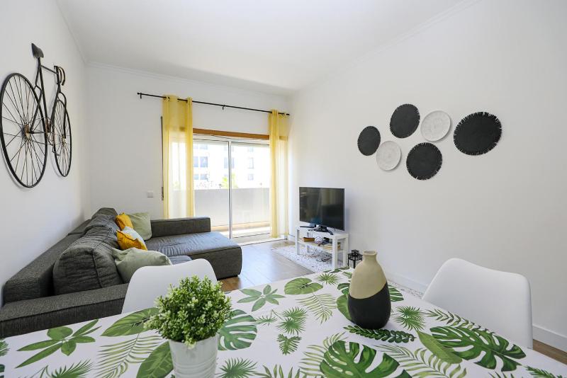 B11 - Beach Way Apartment - image 43