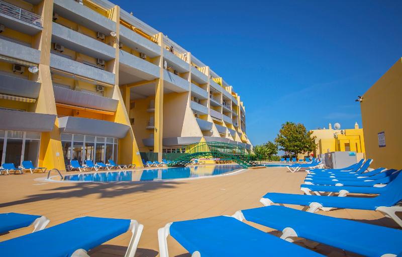 B11 - Beach Way Apartment - image 10