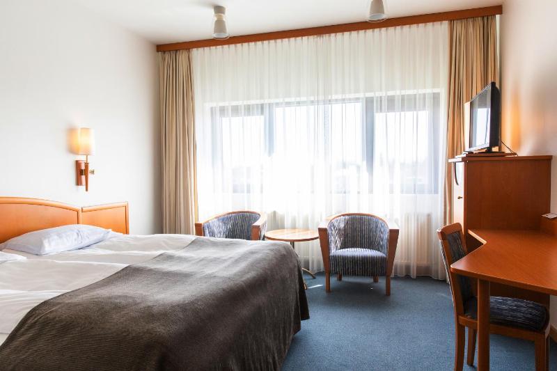 Standard Room image 1