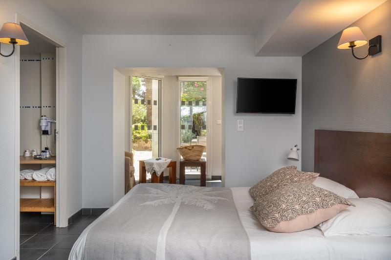 Double Room - Disability Access image 1