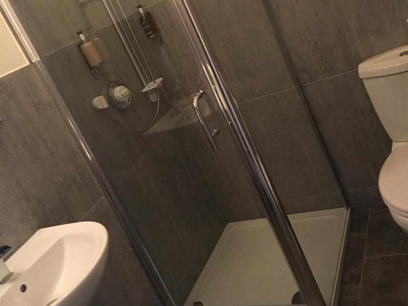 Standard Double Room image 2