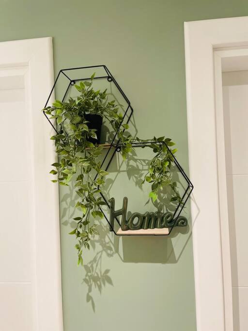 Varna Top Center Luxury Apartment - image 7