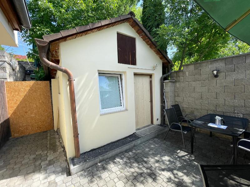 Bungalow image 2