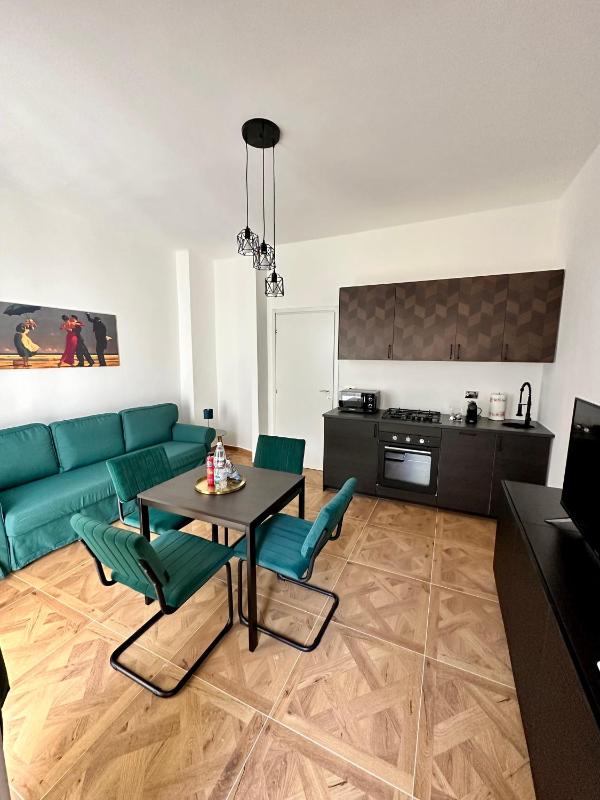 Casa Beinasco Images