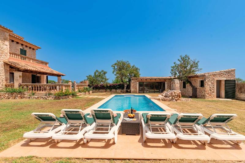 Villa Els Amatllers by Sealand Villas - image 38