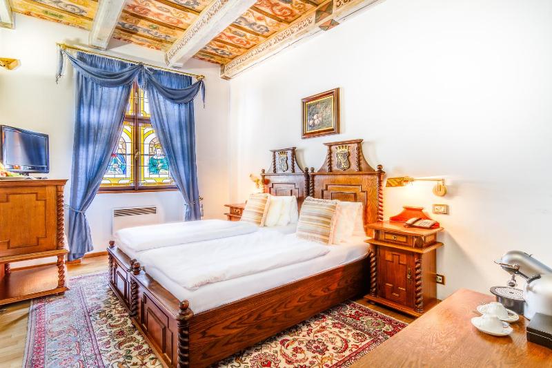 Superior Double or Twin Room image 2