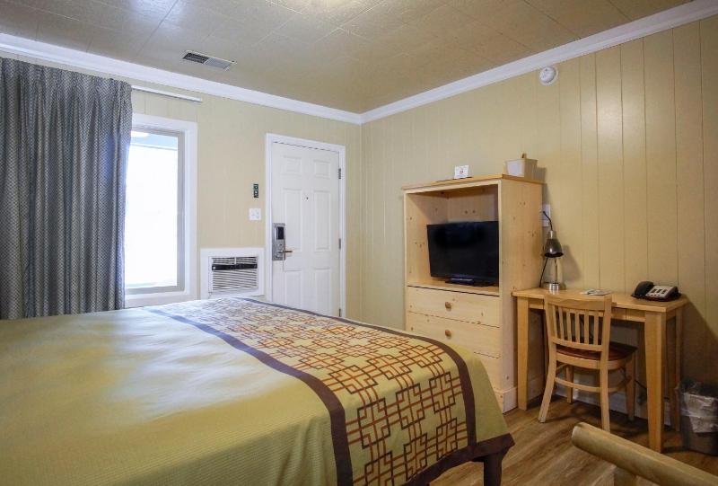 King Room image 1