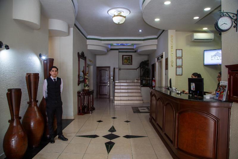 Hotel Casino Plaza - image 13