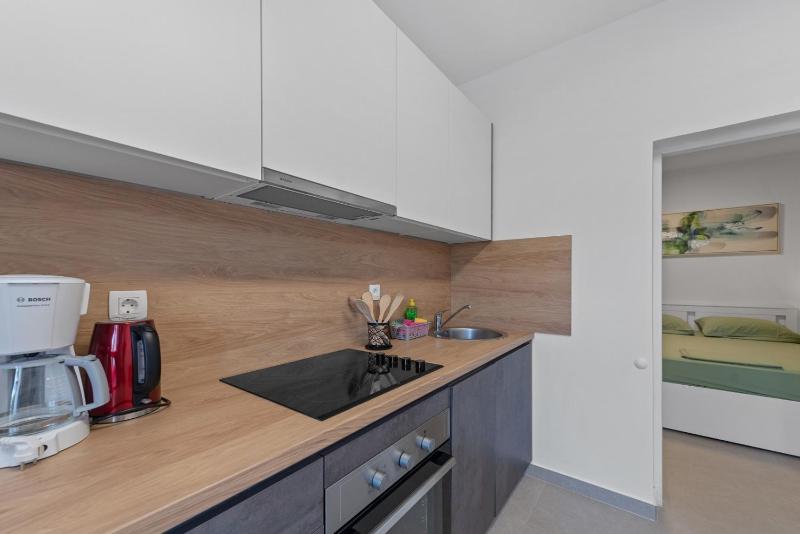 Apartments by the sea Mandre Pag - 6418 - image 31