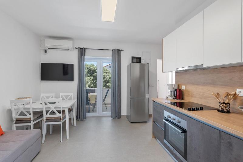 Apartments by the sea Mandre Pag - 6418 - image 32