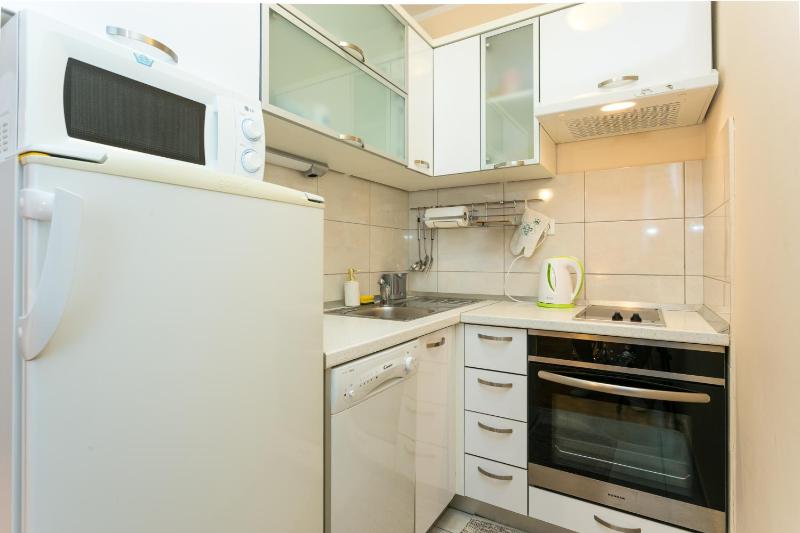 Apartments with WiFi Split - 21385 - image 11