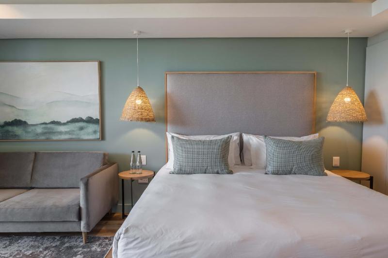 Plett Quarter Hotel - Lion Roars Hotels & Lodges - image 11