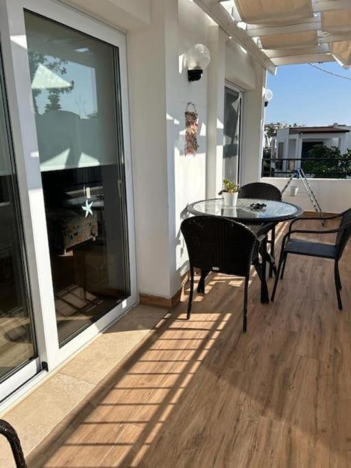 Apartment with Terrace image 2