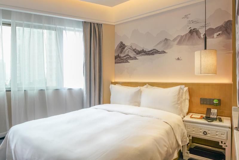 Paco Hotel Shenzhen Luohu Port - image 24