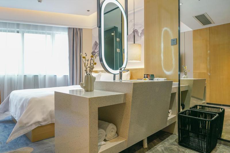 Paco Hotel Shenzhen Luohu Port - image 31