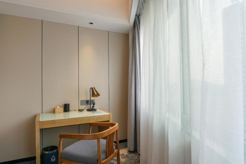 Paco Hotel Shenzhen Luohu Port - image 27