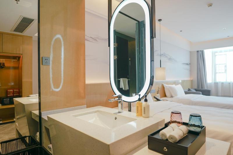 Paco Hotel Shenzhen Luohu Port - image 40