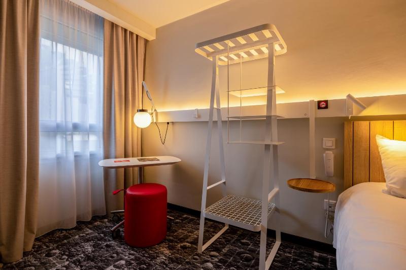 ibis La Rochelle Centre Historique - image 12
