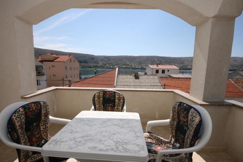 Apartments and rooms by the sea Pag - 6311 - image 5